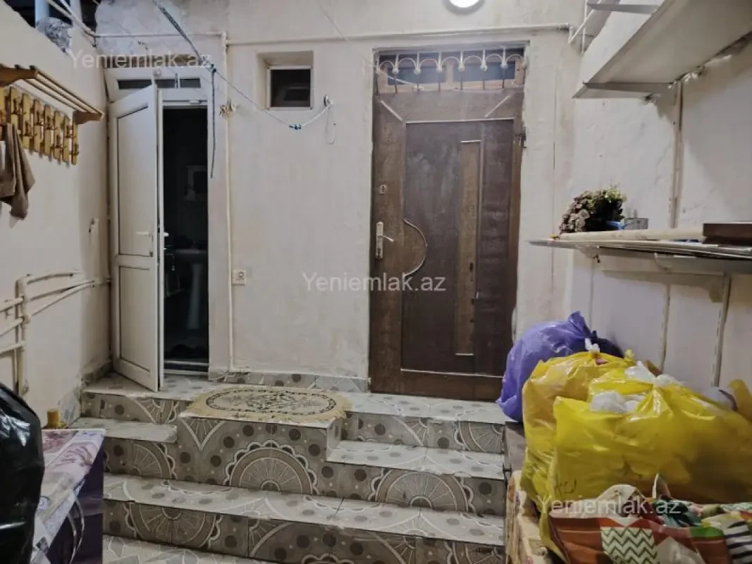 Satılır 1 otaqlı həyət evi 36 m²