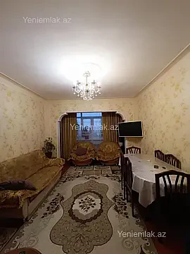 Satılır 5 otaqlı köhnə tikili 100 m² — Sumqayıt, 8-ci mikrorayon 5 otaq 100.00 m²