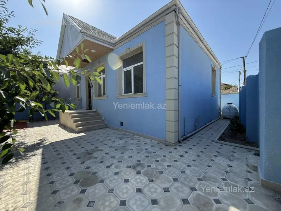 Satılır 3 otaqlı həyət evi 80 m²