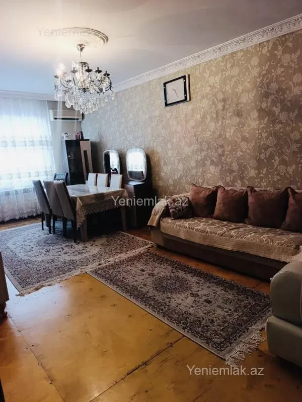 Satılır 3 otaqlı köhnə tikili 85 m²