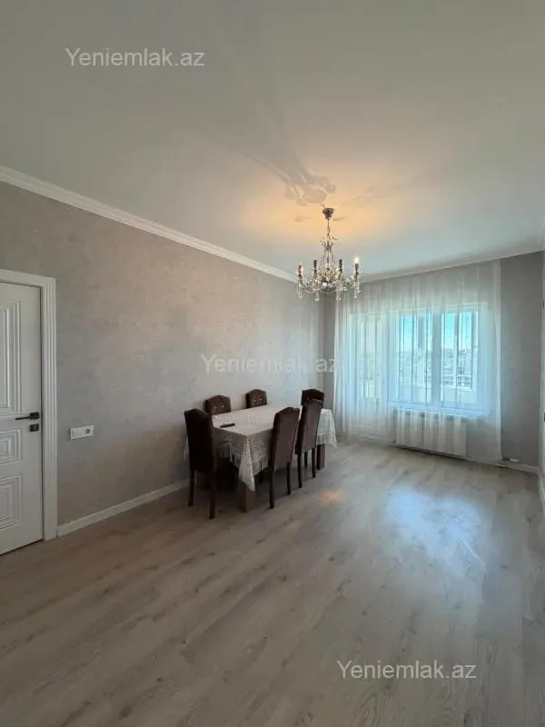 Satılır 2 otaqlı köhnə tikili 40 m²