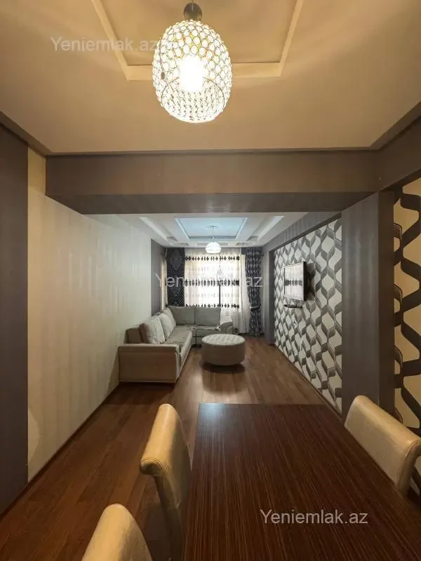 Satılır 2 otaqlı yeni tikili 72 m²