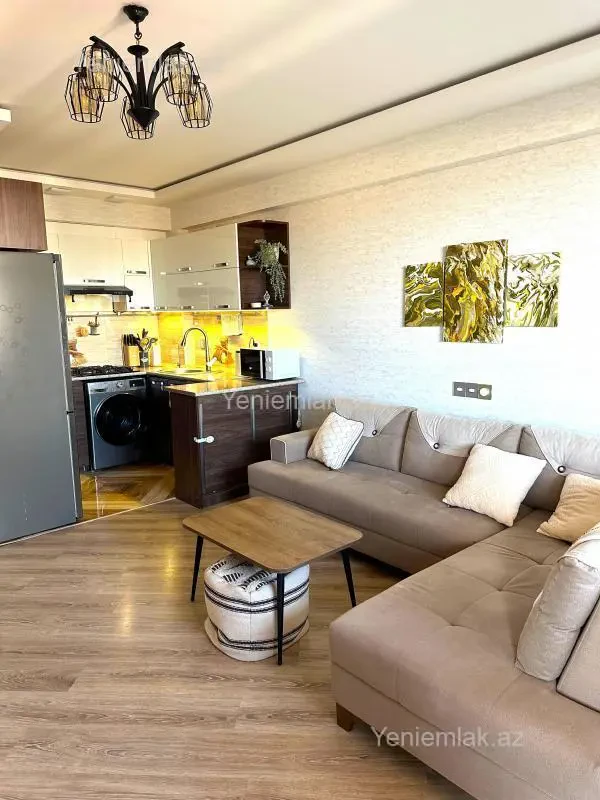 Satılır 3 otaqlı yeni tikili 67 m²