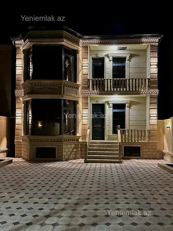 Satılır 6 otaqlı həyət evi 270 m²