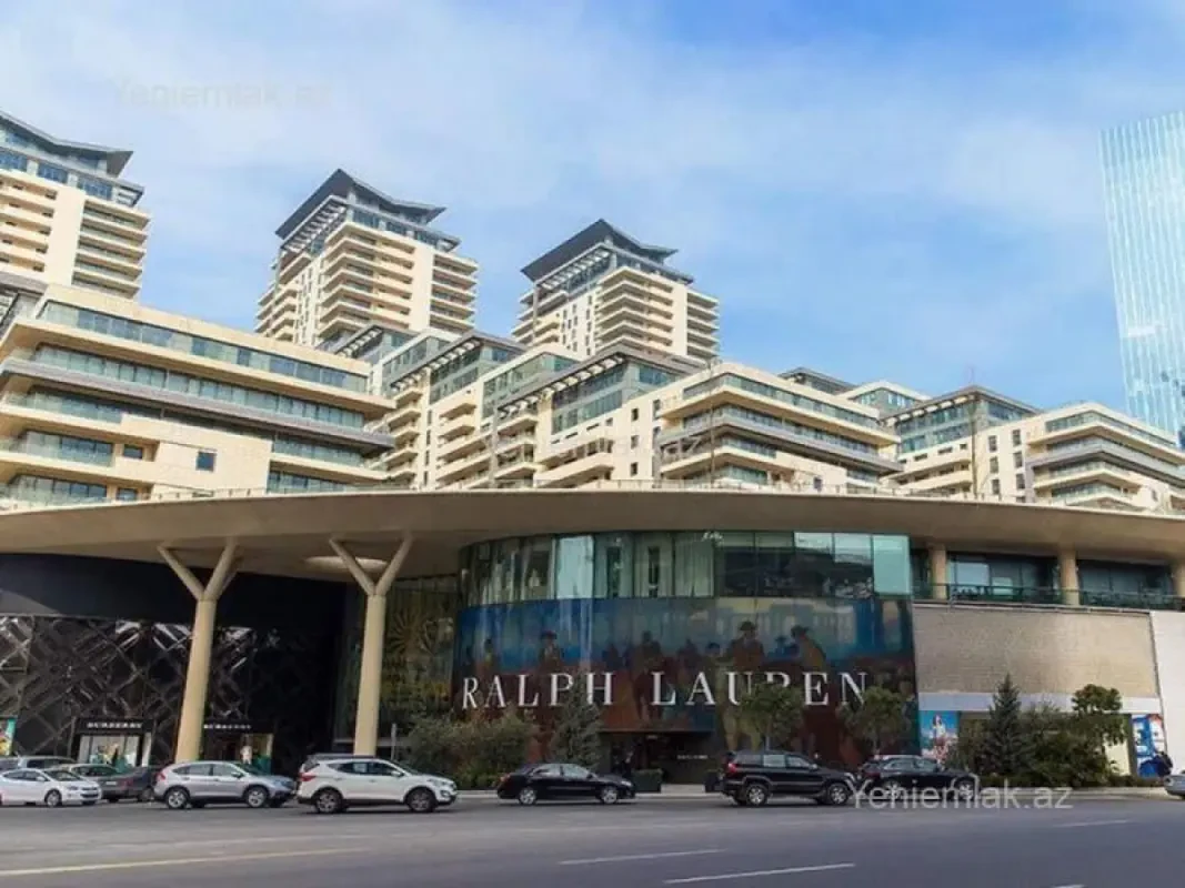 Satılır 4 otaqlı yeni tikili 195 m²