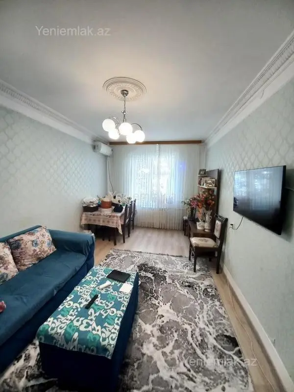 Satılır 3 otaqlı köhnə tikili 85 m²
