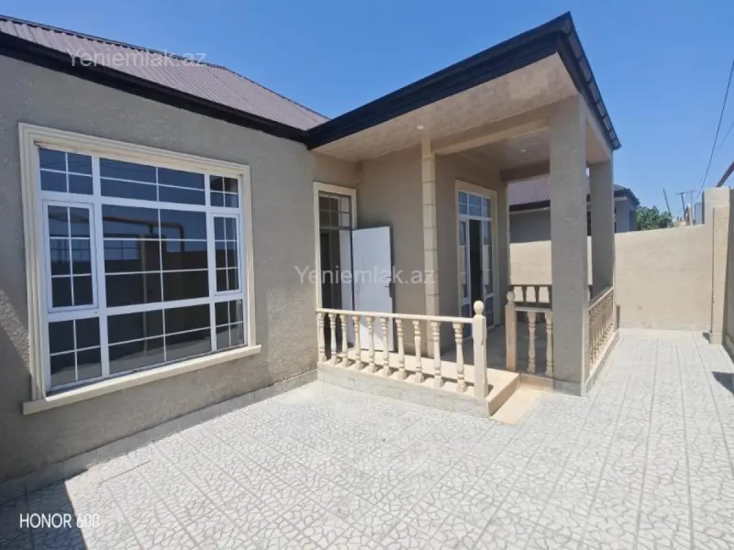 Satılır 4 otaqlı həyət evi 95 m²