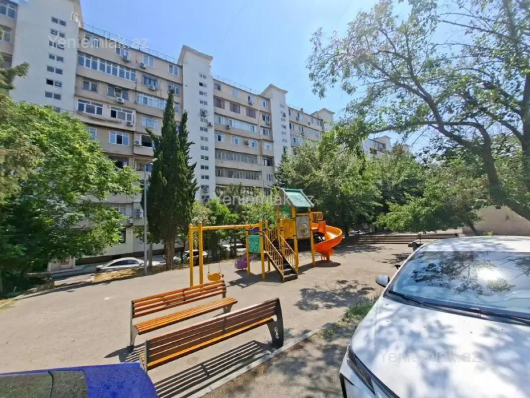 Satılır 2 otaqlı köhnə tikili 50 m²