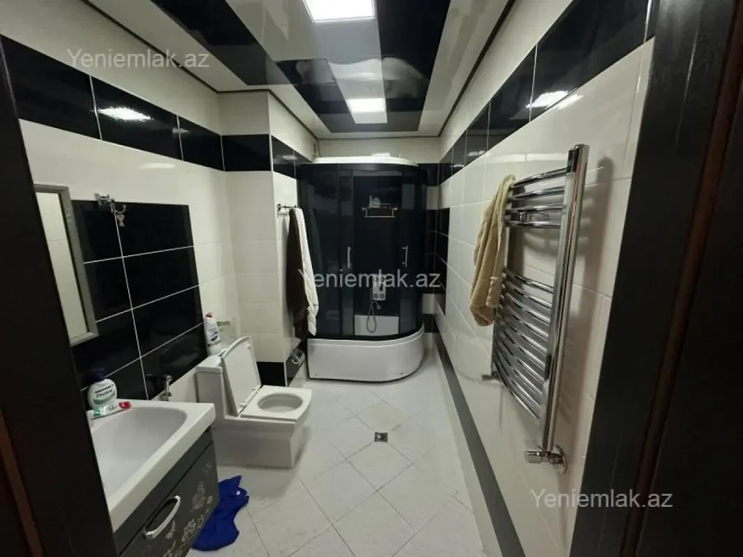 Satılır 2 otaqlı yeni tikili 85 m²