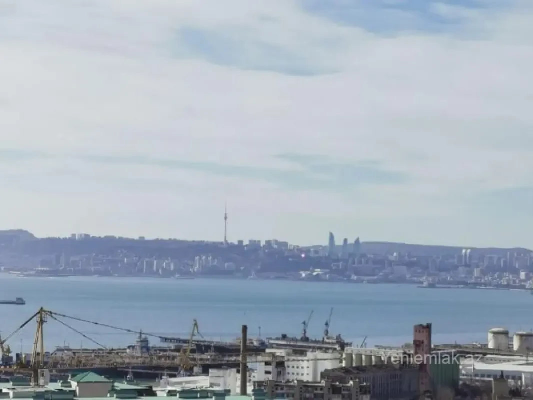 Satılır 5 otaqlı yeni tikili 260 m²