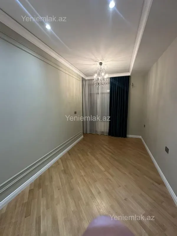 Satılır 3 otaqlı yeni tikili 110 m²