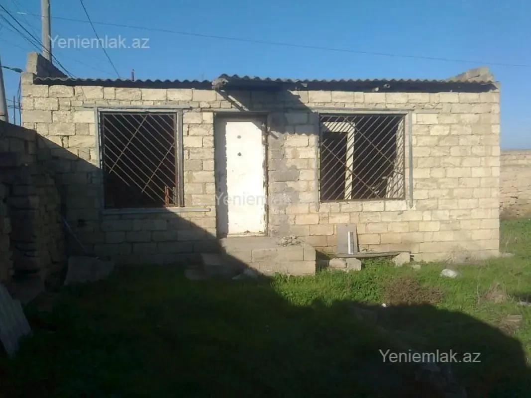 Satılır 2 otaqlı həyət evi 50 m²