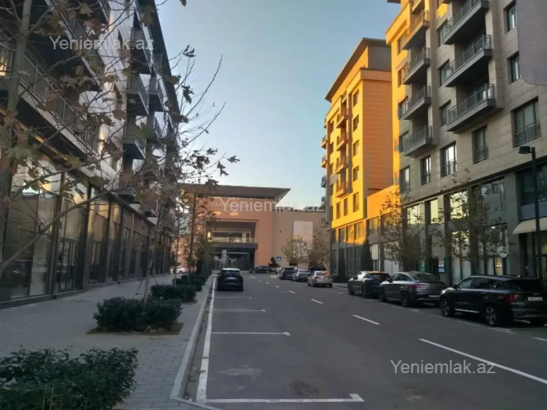 Satılır 3 otaqlı yeni tikili 128 m²
