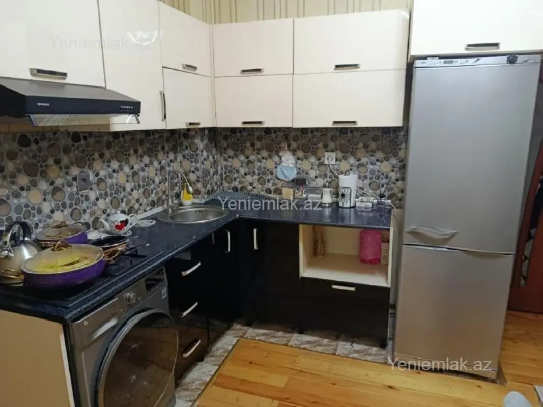 Satılır 2 otaqlı yeni tikili 73 m²