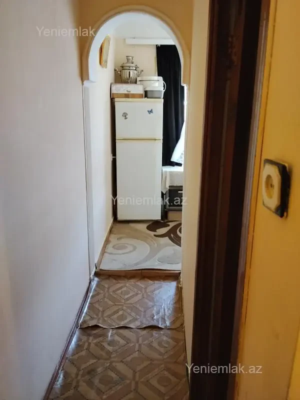 Satılır 2 otaqlı köhnə tikili 44 m²