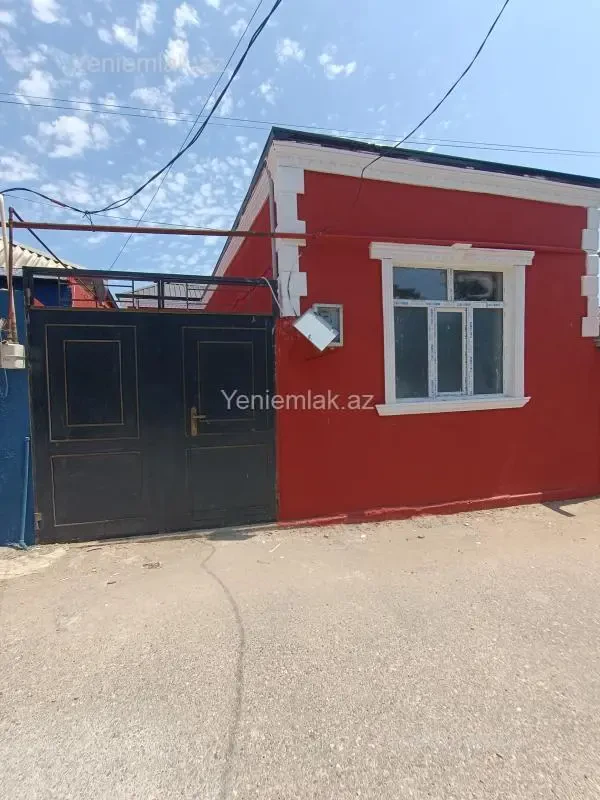 Satılır 3 otaqlı həyət evi 75 m²