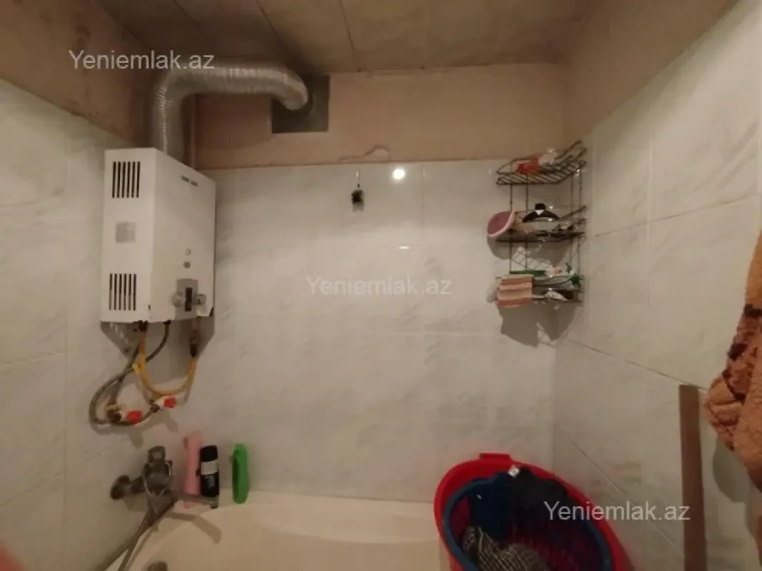 Satılır 1 otaqlı köhnə tikili 31 m²