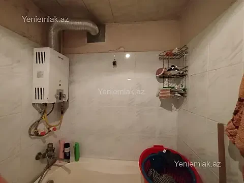 Satılır 1 otaqlı köhnə tikili 31 m² — Sumqayıt, 5-ci mikrorayon 1 otaq 31.00 m²