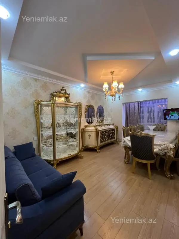 Satılır 3 otaqlı köhnə tikili 80 m²