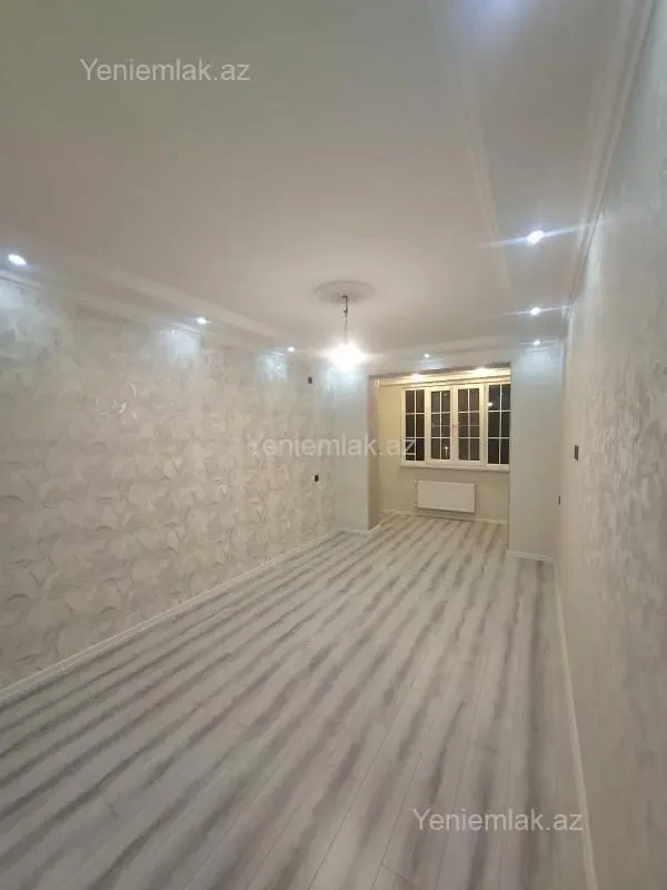 Satılır 3 otaqlı köhnə tikili 72 m²