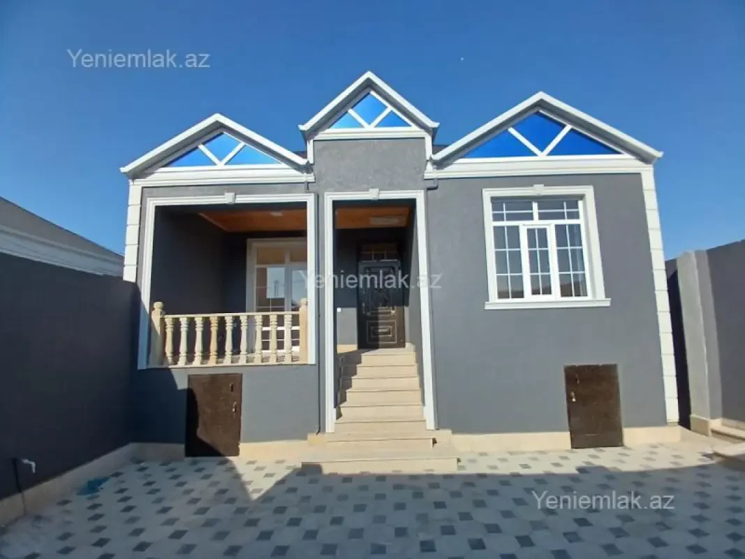 Satılır 4 otaqlı həyət evi 120 m²