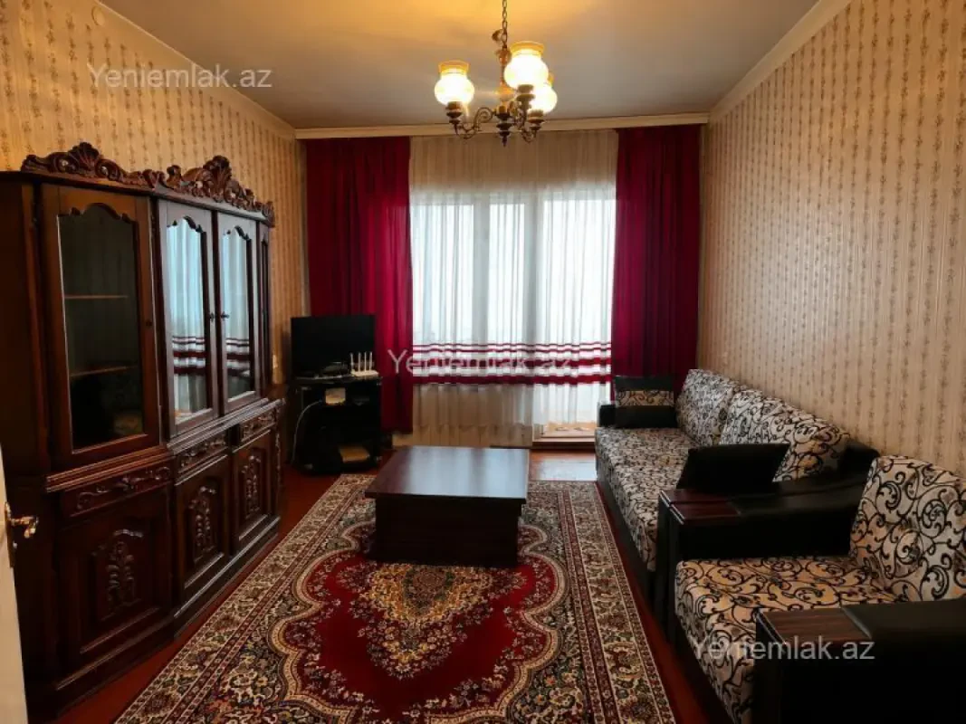 Satılır 3 otaqlı köhnə tikili 85 m²