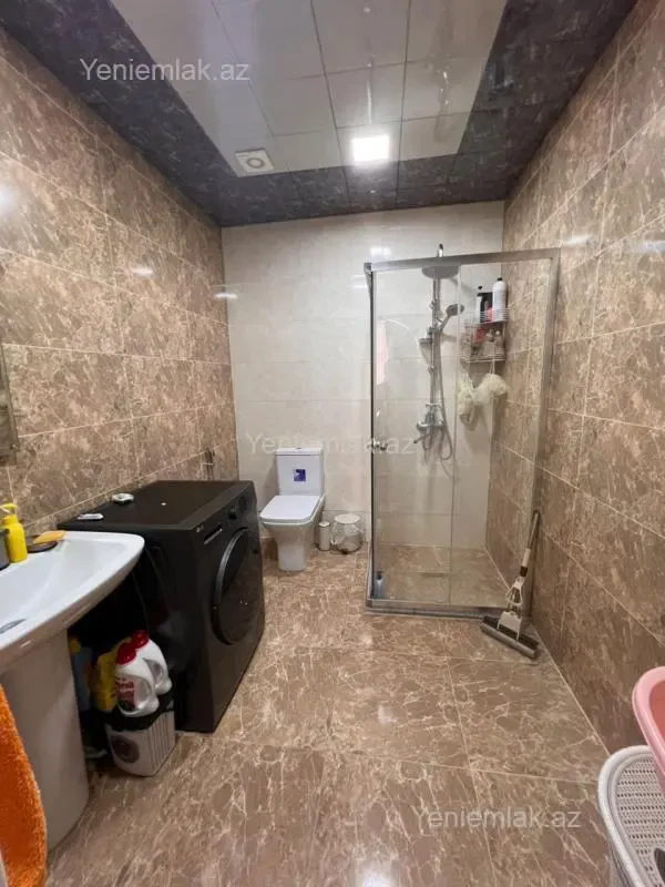 Satılır 3 otaqlı yeni tikili 138 m²