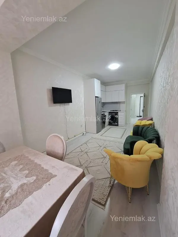 Satılır 2 otaqlı yeni tikili 82 m²