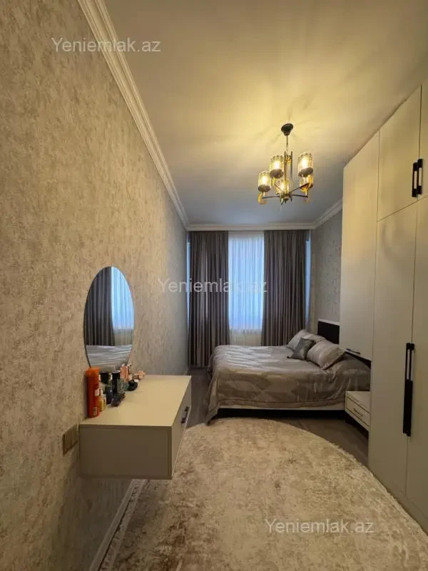 Satılır 3 otaqlı yeni tikili 70 m²