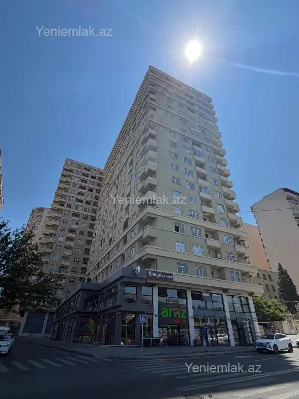Satılır 2 otaqlı yeni tikili 80.3 m²