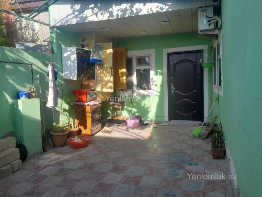Satılır 2 otaqlı həyət evi 48 m²