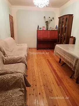Satılır 3 otaqlı köhnə tikili 100 m² — Bakı, Binəqədi 3 otaq 100.00 m²