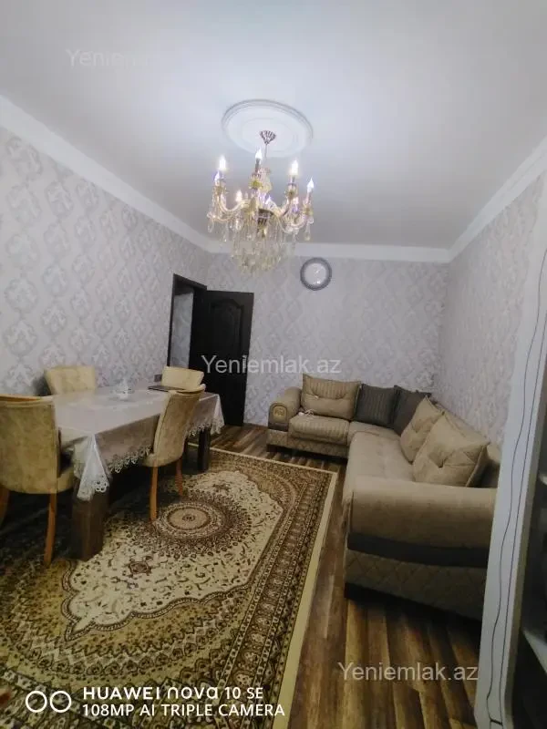 Satılır 3 otaqlı köhnə tikili 75 m²