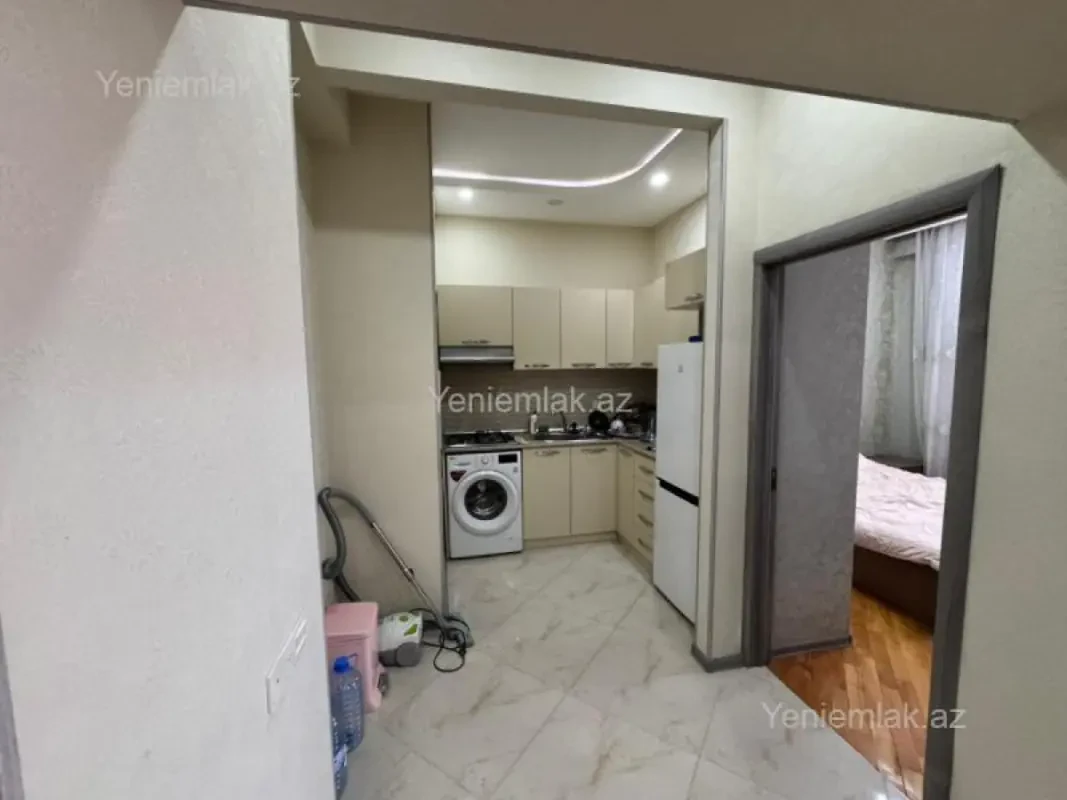 Satılır 2 otaqlı yeni tikili 65 m²