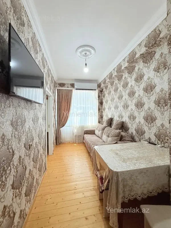 Satılır 3 otaqlı yeni tikili 45 m²