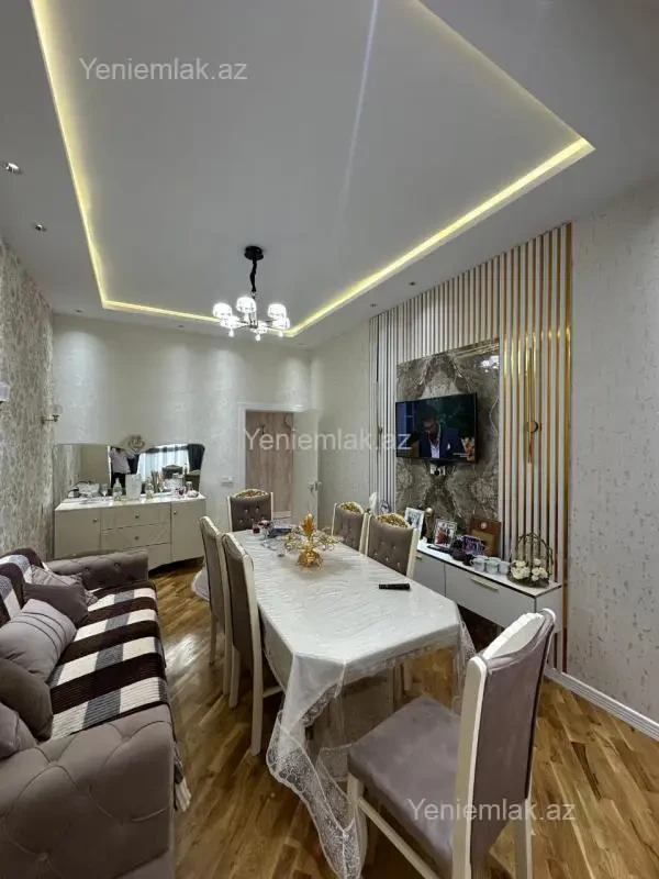 Satılır 2 otaqlı yeni tikili 60 m²