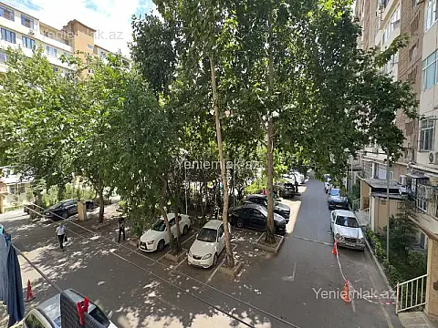 Satılır 5 otaqlı köhnə tikili 130 m² — Bakı, Yasamal 5 otaq 130.00 m²