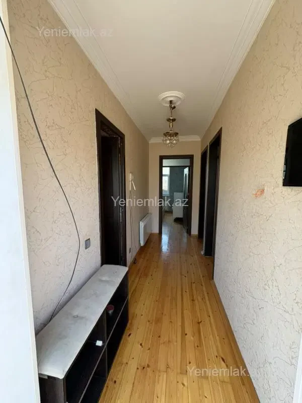 Satılır 2 otaqlı həyət evi 78 m²