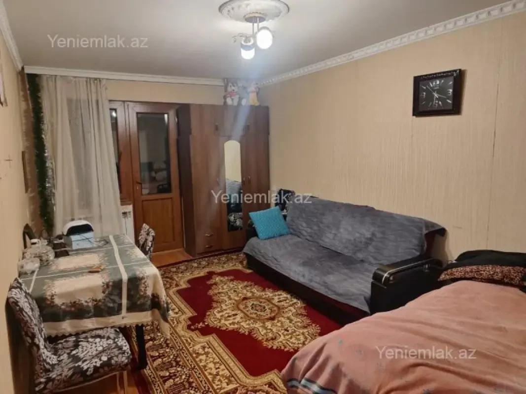 Satılır 1 otaqlı köhnə tikili 37 m²