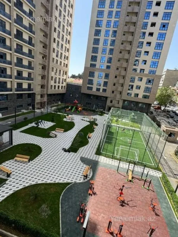 Satılır 3 otaqlı yeni tikili 100 m²