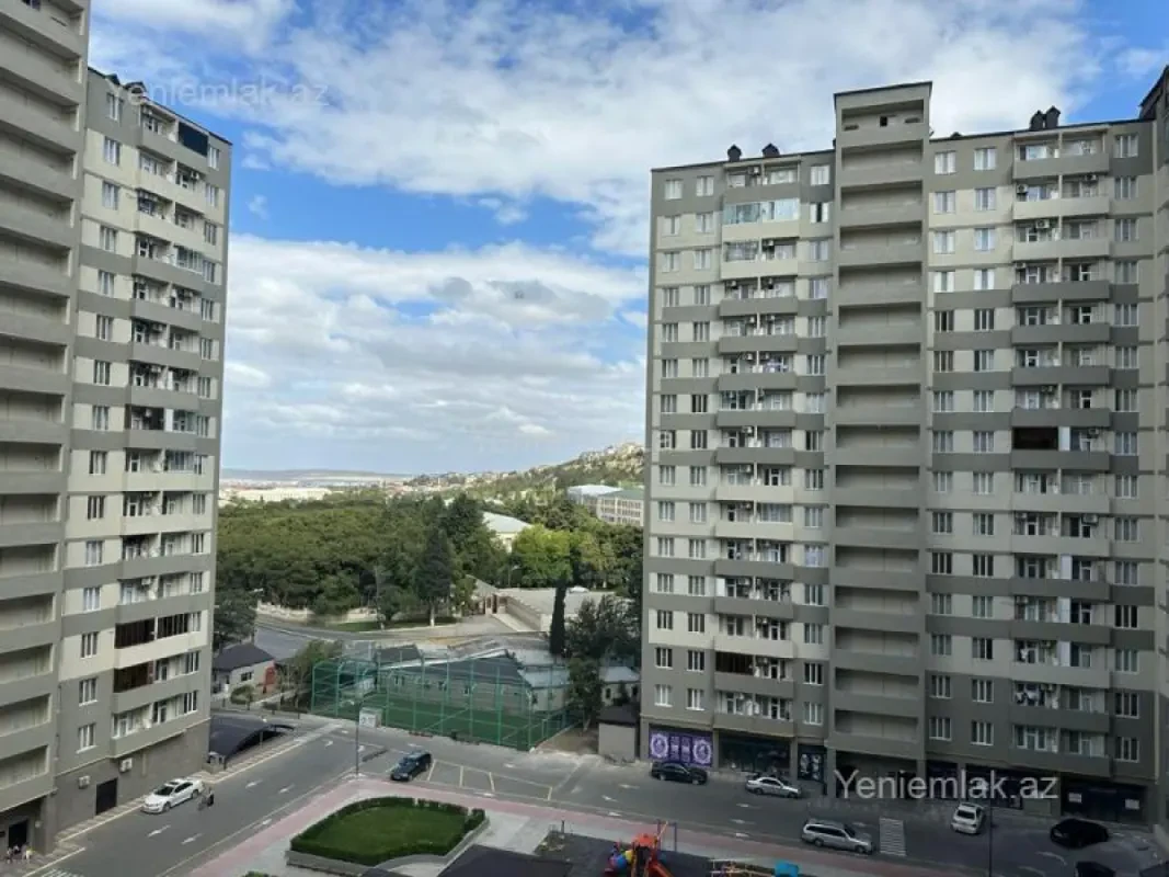 Satılır 2 otaqlı yeni tikili 70 m²