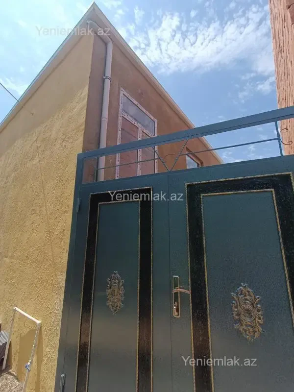 Satılır 3 otaqlı həyət evi 80 m²