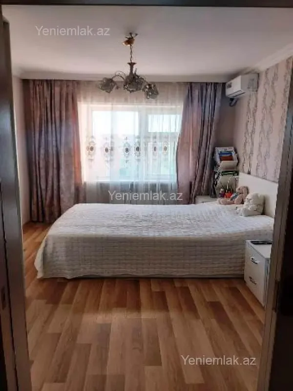 Satılır 2 otaqlı köhnə tikili 55 m²