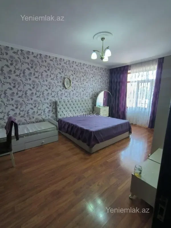 Satılır 3 otaqlı köhnə tikili 95 m²