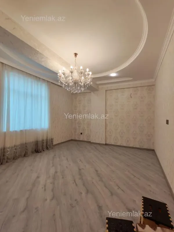 Satılır 3 otaqlı yeni tikili 90 m²