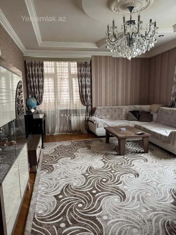 Satılır 3 otaqlı yeni tikili 120 m²