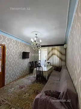 Satılır 2 otaqlı köhnə tikili 48 m² — Sumqayıt, 4-cü mikrorayon 2 otaq 48.00 m²