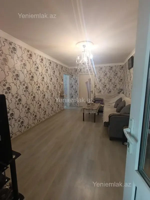 Satılır 2 otaqlı köhnə tikili 46 m²