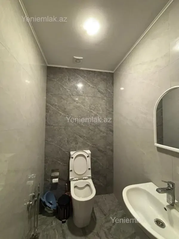 Satılır 2 otaqlı yeni tikili 87 m²
