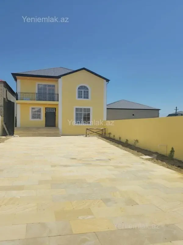 Satılır 4 otaqlı həyət evi 145 m²